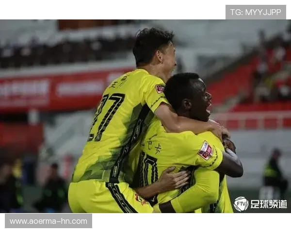 南京极限运动队在全国街舞大赛中以87分稳居积分榜首位