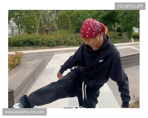 成都滑板队与重庆滑板队赛后技术分析与战术探讨 成都滑板队与重庆滑板队赛后技术分析与战术探讨