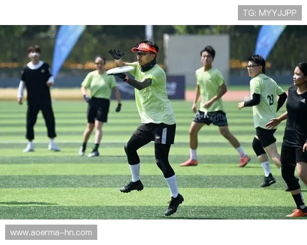 重庆飞盘队在极限运动联赛中的实力展现与未来发展潜力分析 重庆飞盘队在极限运动联赛中的实力展现与未来发展潜力分析