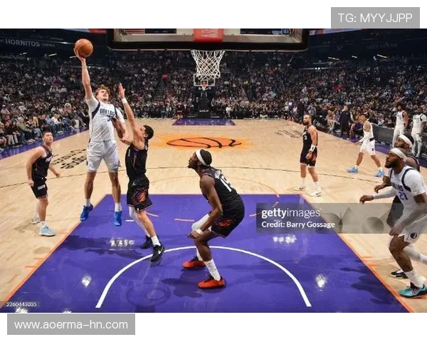 太阳主场迎战独行侠巅峰对决强强碰撞谁能笑到最后