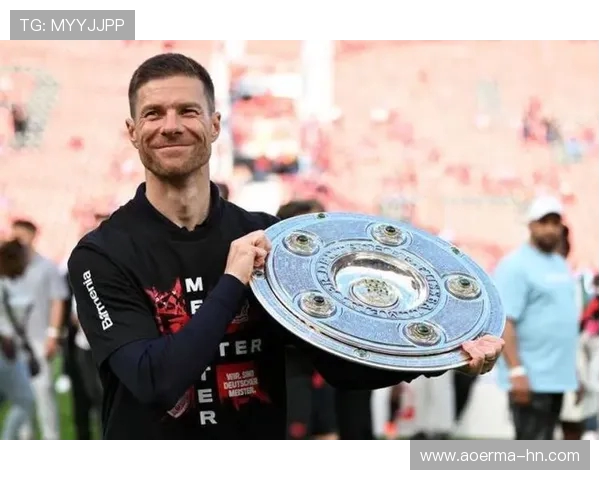 哈维阿隆索退役后选择执教皇马青年队开启新篇章 哈维阿隆索退役后选择执教皇马青年队开启新篇章